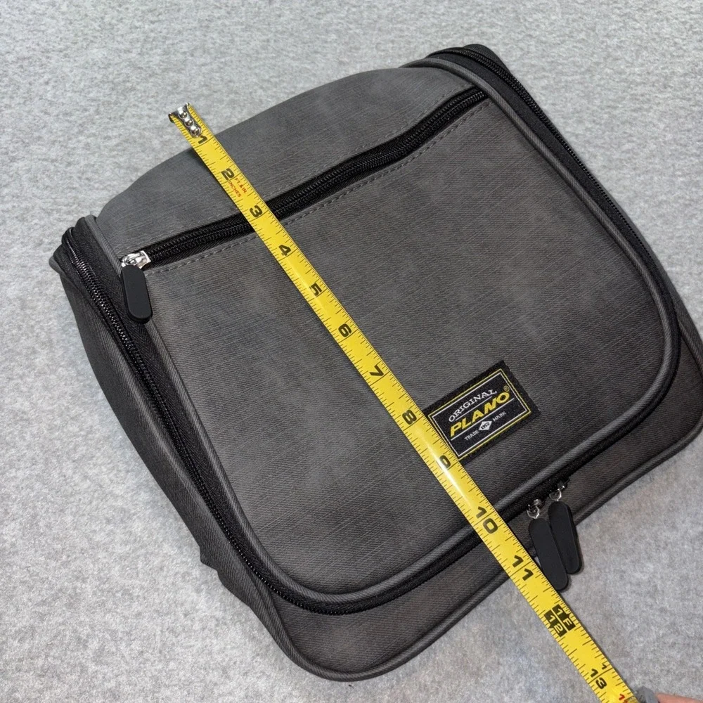Original Plano Hanging Multi Compartment Zip Up Toiletry Bag Grey Color
